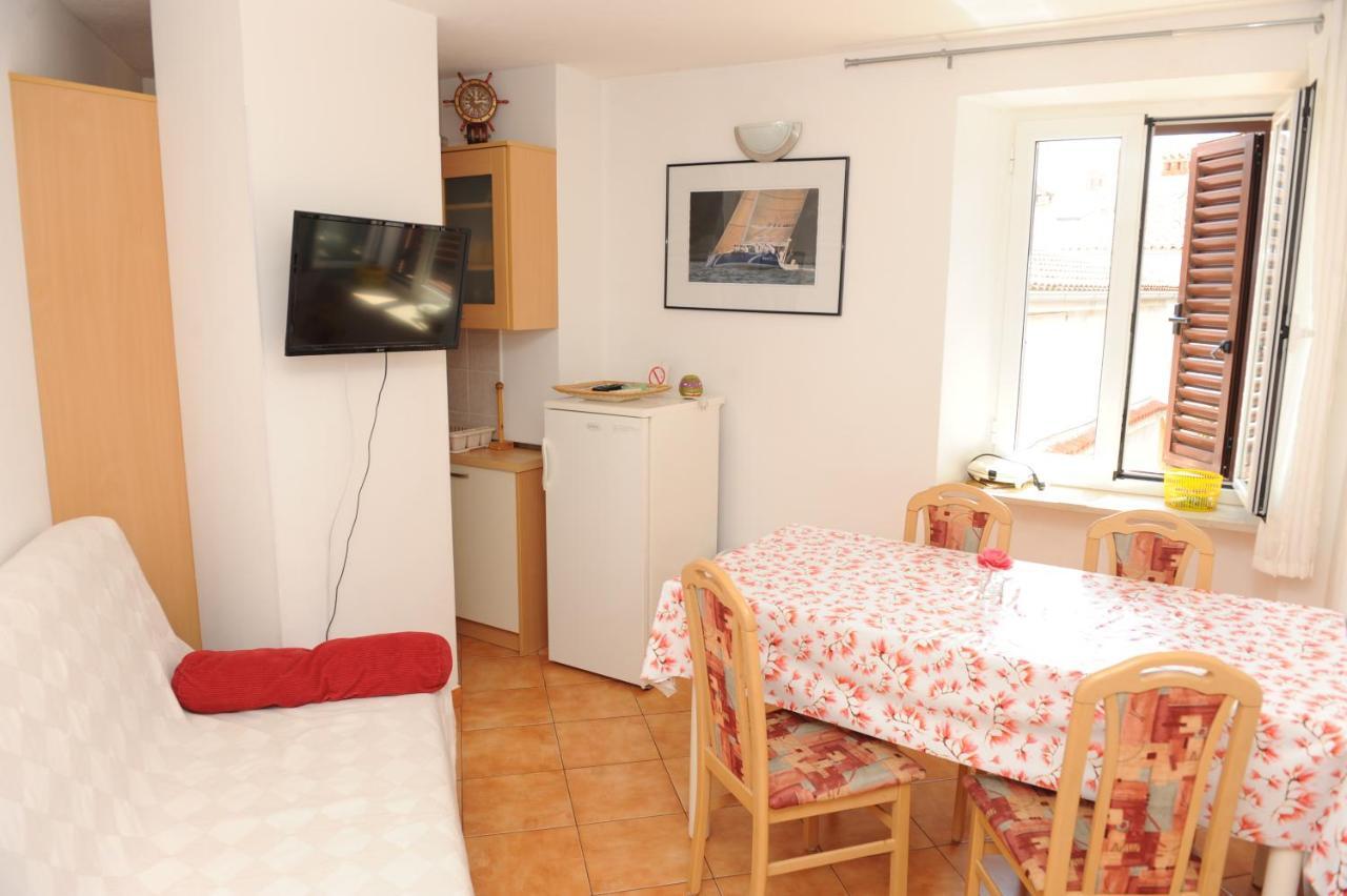 Apartma Lavela Daire Izola Dış mekan fotoğraf