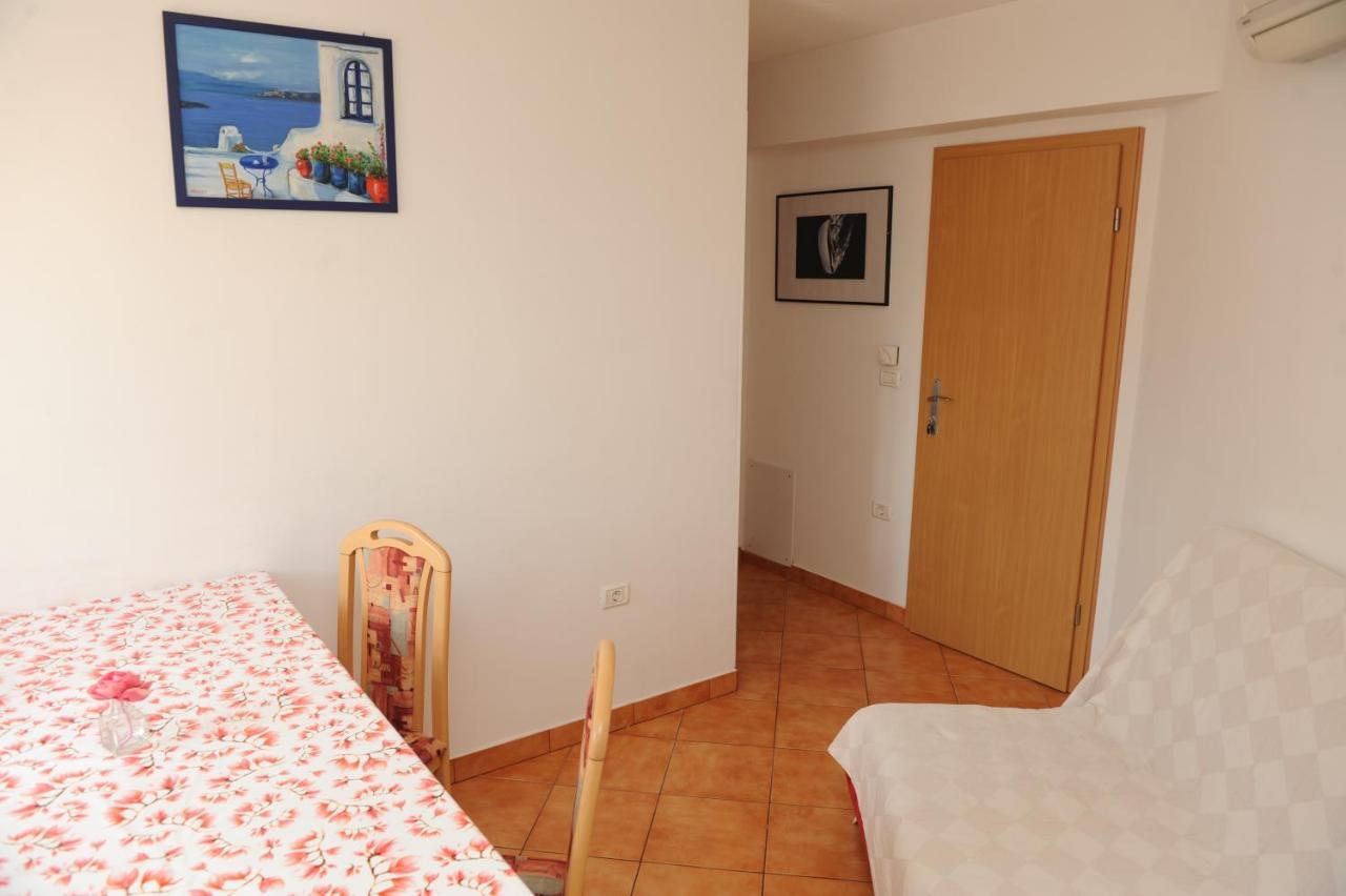 Apartma Lavela Daire Izola Dış mekan fotoğraf